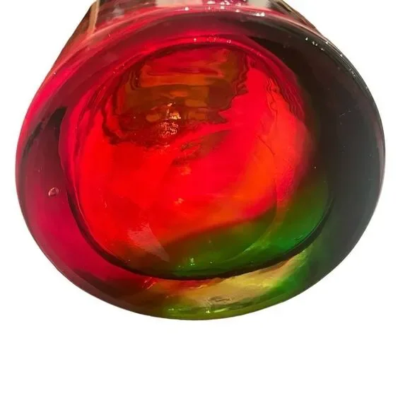 WOW Hand Blown Art Glass Vase Vibrate Red and Green It’s A Beauty